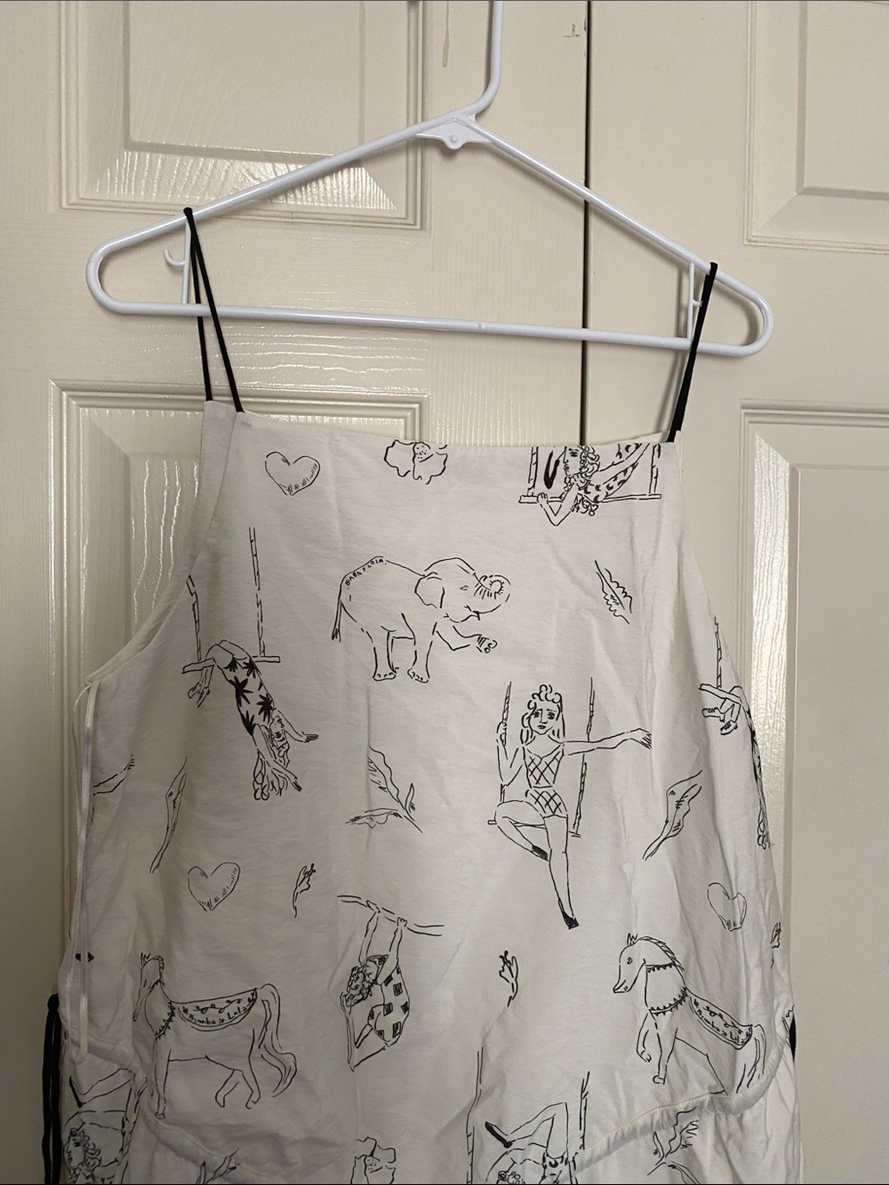 Bimba Y Lola LIMITED edition Dress with Animal Sketch Print Size M/ L - Picture 2 of 9
